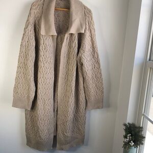 NWOT Cozy Tan Cable Knit Cardigan Sweater